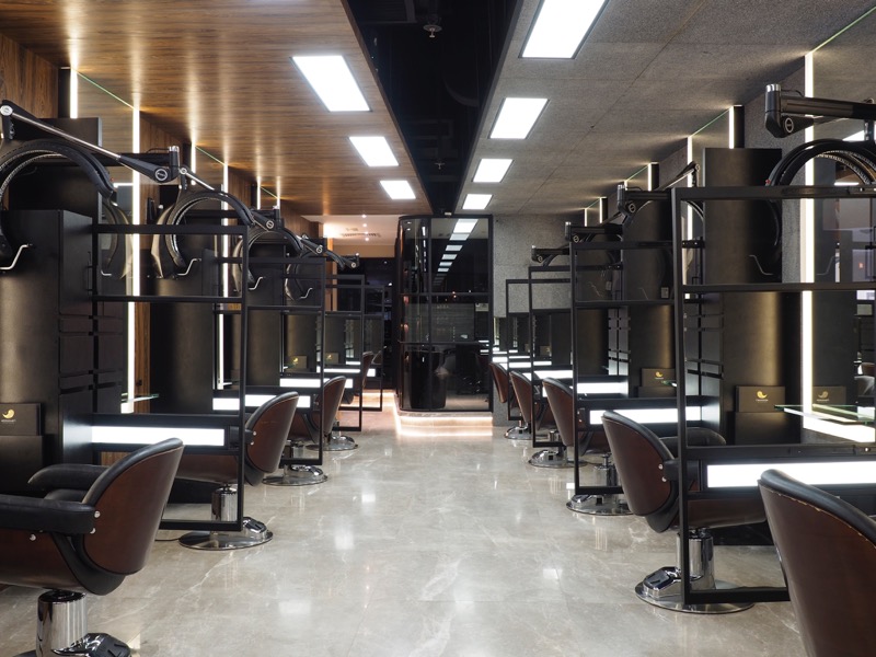image of Emmanuel F. salon for hair treatments