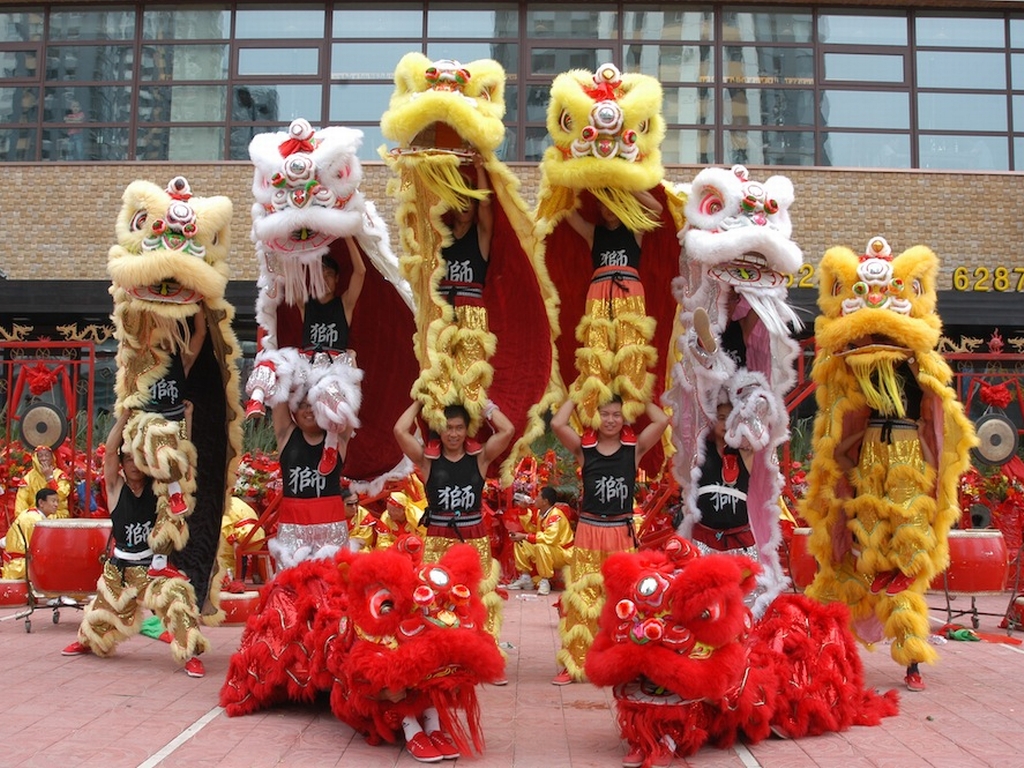 How to celebrate Chinese New Year traditions in Hong Kong1024 x 768