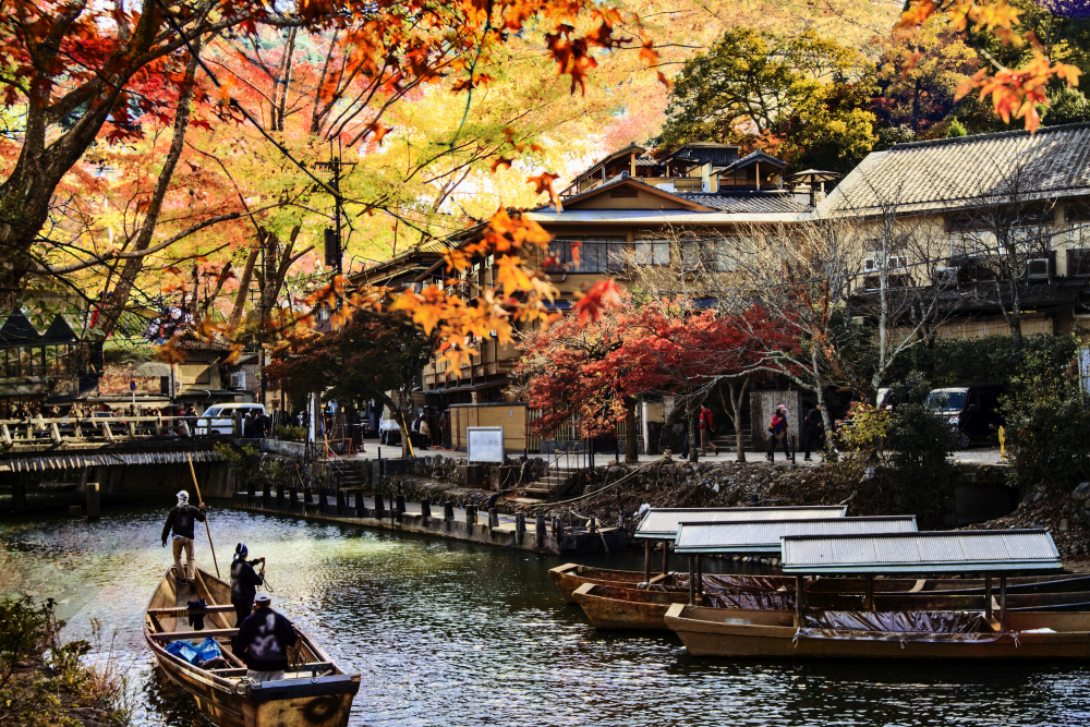 5 places to visit in Japan in Autumn which will take your