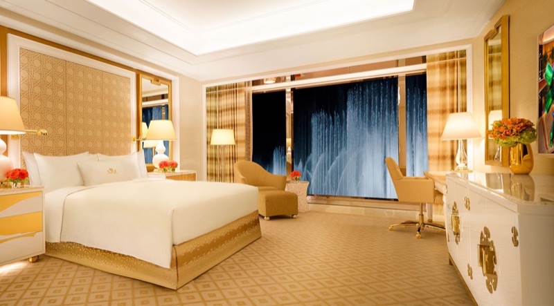 hotels in Macau: Enjoy the views from a Palace Fountain Parlour bedroom