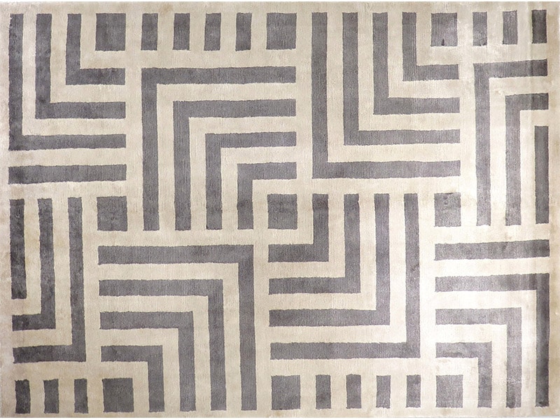 Carpet buyers - grey rug