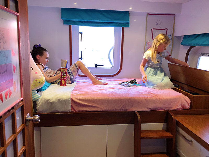 girls room on boat