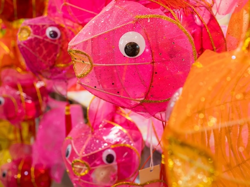  lanterns and mooncakes in Hong Kong