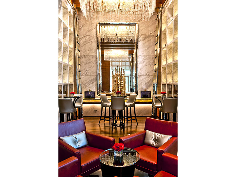 Siam Kempinski bar - for web article on designing hotels and luxury resorts