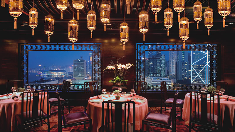Mandarin Oreintal- Best Hong Kong Staycations