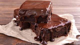 Dessert recipe - brownies with icing