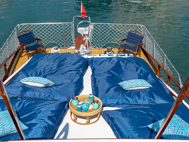 image of the outside deck on a Hong Kong junk boat