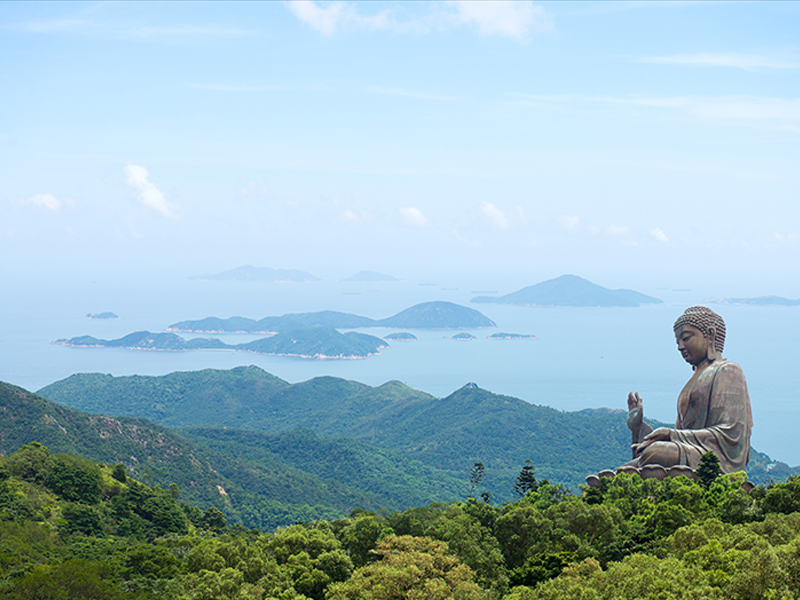 Travel tips for visiting Hong Kong - see the Big Buddha on Lantau Island