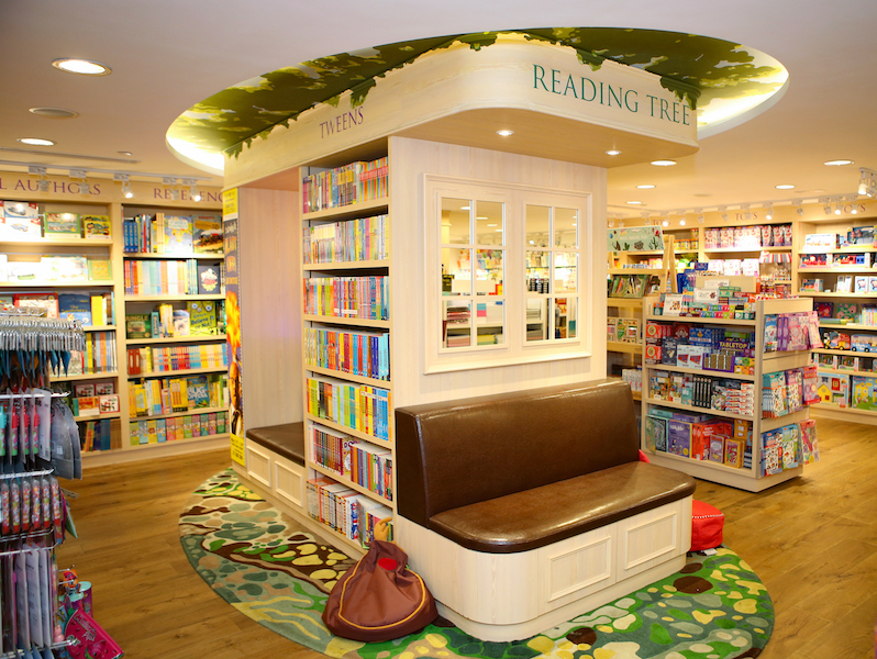 Best English bookstores in Hong Kong - Bookazine