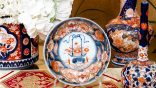 Porcelain plate, wine decanters and unique gifts in Hong Kong