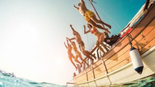 sailing and boating dehydration symptoms sunburn treatment