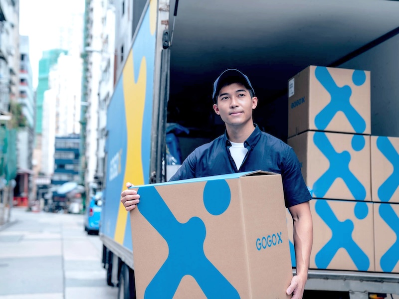 packing up, moving in hong kong